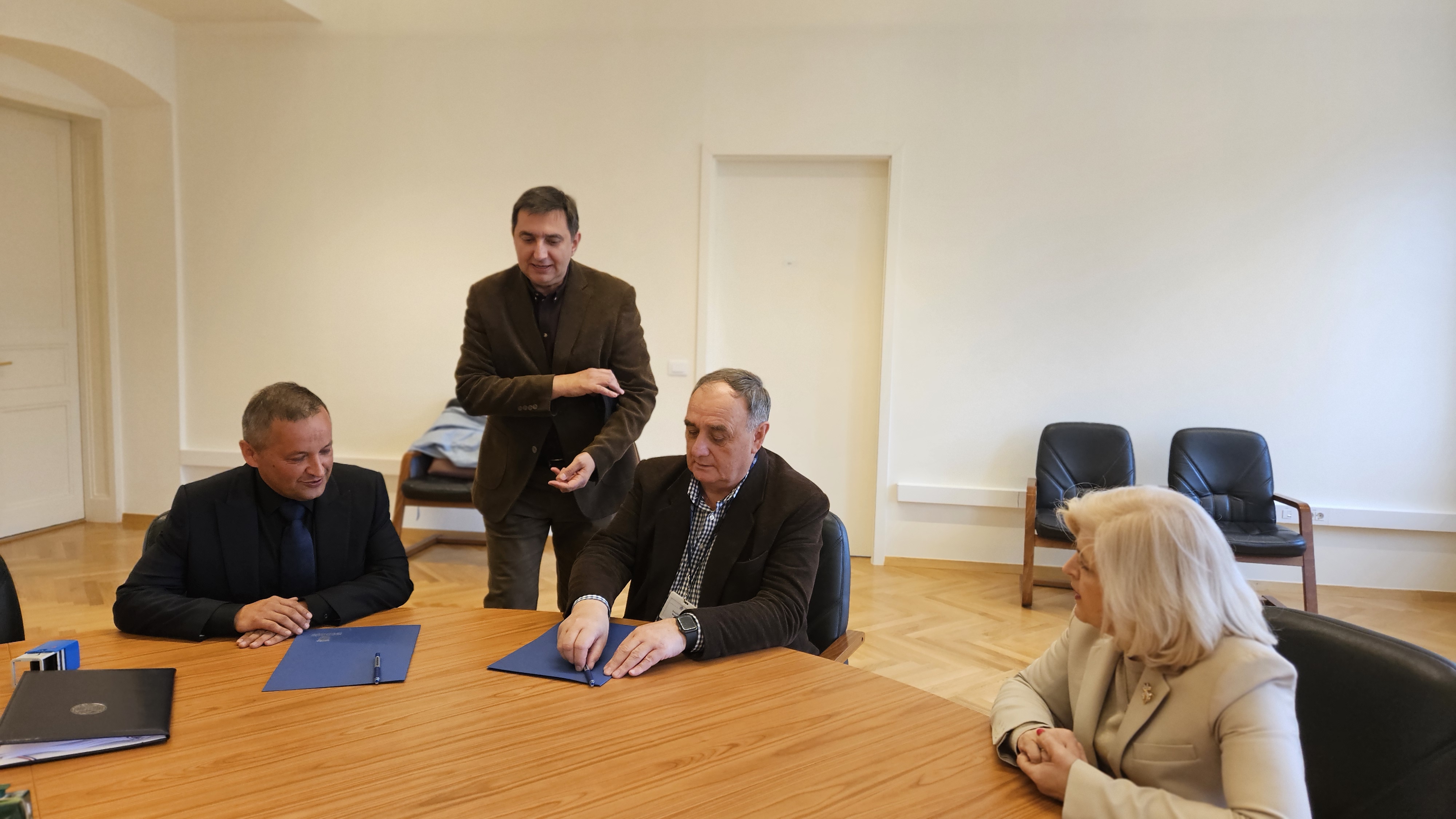 Svečano potpisivanje ugovora 